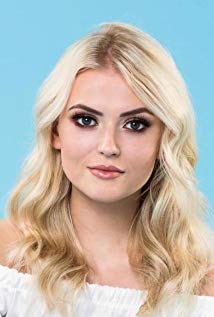 The 2019 Switch On celebrity has been revealed! It will be <a href="/itvcorrie/">Coronation Street</a> Coronation Street's <a href="/lufallon/">Lucy Fallon</a> Lucy Fallon.
It's going to be a great night, we can't wait.