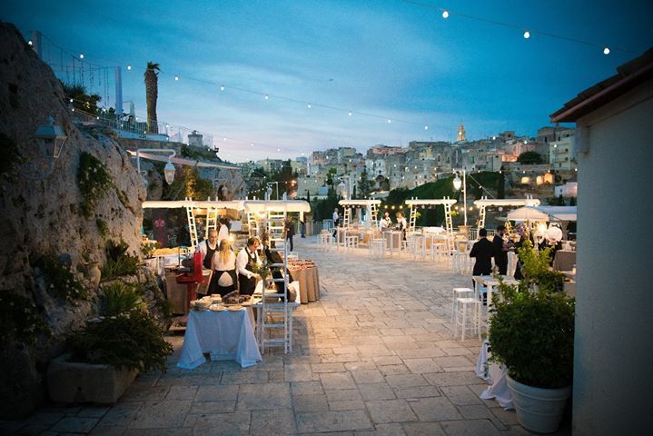 Un evento al tramonto in una calda giornata d'estate!

👉Vieni a scoprire tutte le soluzioni per rendere speciale il tuo prossimo #evento visitando il nostro sito web operaevents.it