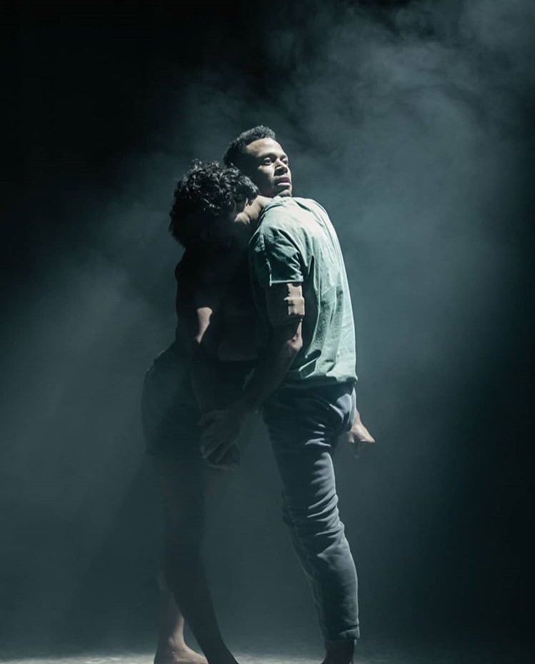 2. This fantastic @ETTtweet @StratfordEast’s ★★★★★co-production @TrafStudios is back for a second time for a wonderful gallop into the West End! @shelleymaxwell_ @ned_bennett @EthanAvdiyovski @iramsio @Norah_Lopez @DoreeneBStock ❤️ #PeterShaffer #EquusWestEnd