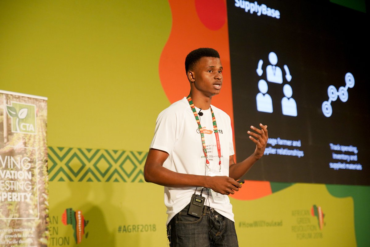 Nous avons le plaisir de publier la liste des 22 start up finalistes du concours #PitchAgriHack 2019! Félicitations à tous et à bientôt lors de l'<a href="/TheAGRF/">AFS Forum</a> à Accra pour la finale. Merci aussi à nos partenaires.  Voir la liste: bit.ly/2JzCx6O #digitalisation #jeunesse