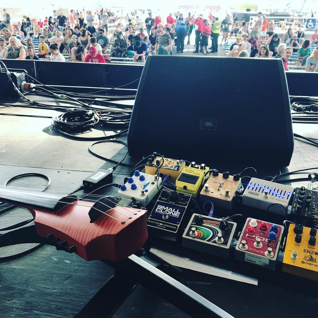 Think_NS's tweet photo. Show us your NS gig rig!

Thank you Pat Reinholz @cellonoize for this view with your CR Cello with End Pin attached! 

#repost
Taking the @think_ns for a spin at @summerfest with @hasselhufff 
( #📷 @cellonoize ) #cello #electriccellist #cellist #NedSteinberger #CRCello https://t.co/C06syDsD7y
