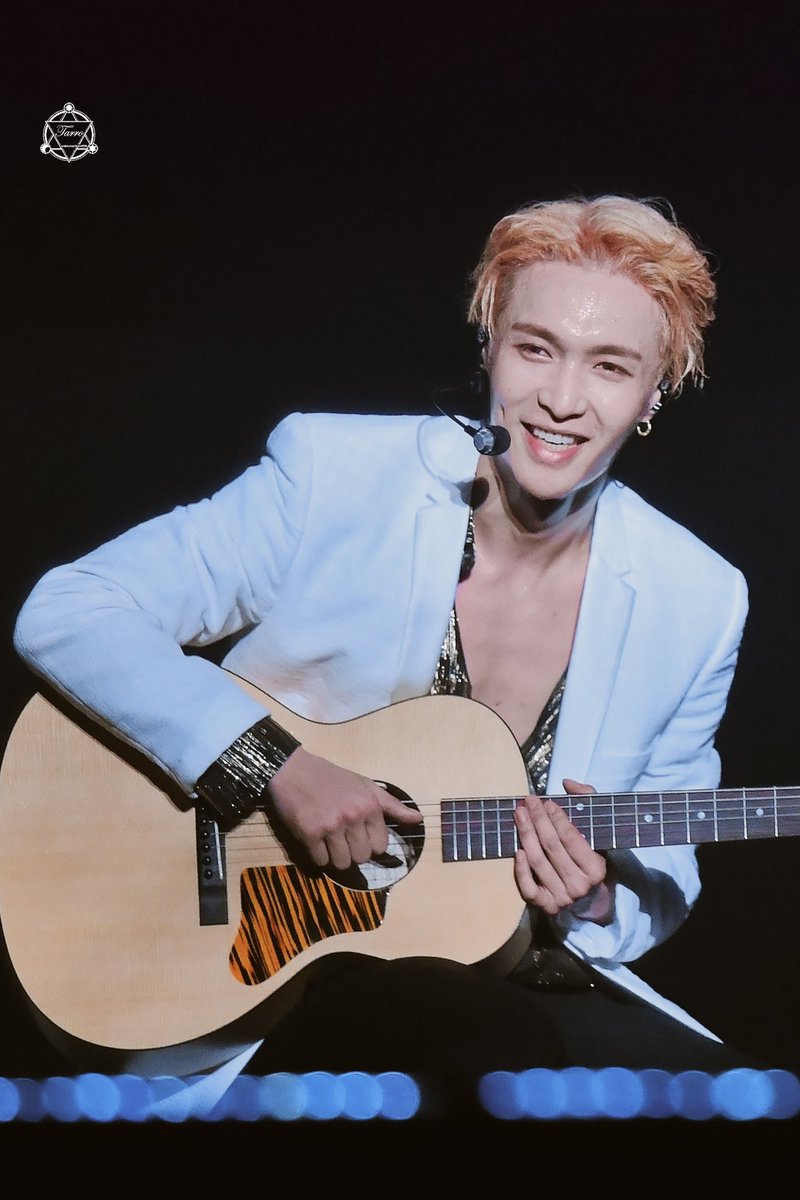 EXOfanbase_Int's tweet photo. [HQ] 190714 LAY

cr: Tarro

#MGMAVOTE #EXO @weareoneEXO 

1 RETWEET = 1 VOTE 
1 REPLY = 1 VOTE https://t.co/j5ycCUaEIw