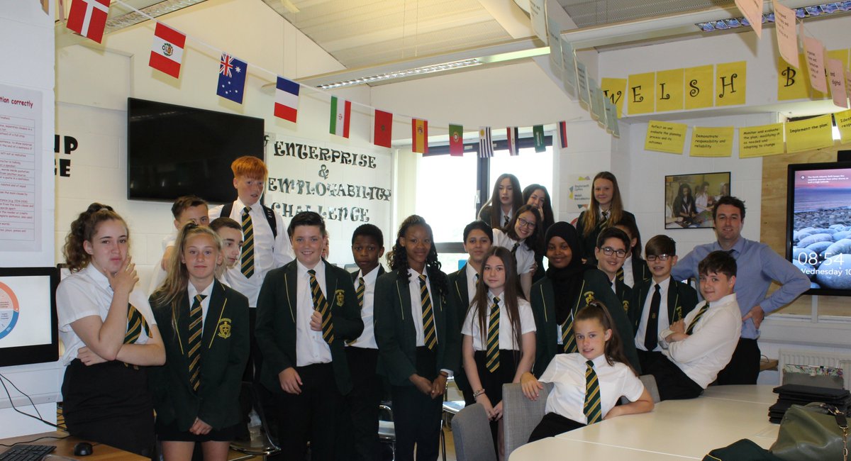 BryntirionSCC's tweet photo. 8SMT - It has been amazing being your form tutor since you joined @StIlltydsCHS
Here’s wishing that Happiness, Success and Good Luck be with you always! Mr Rowe https://t.co/LjC7InrFVP