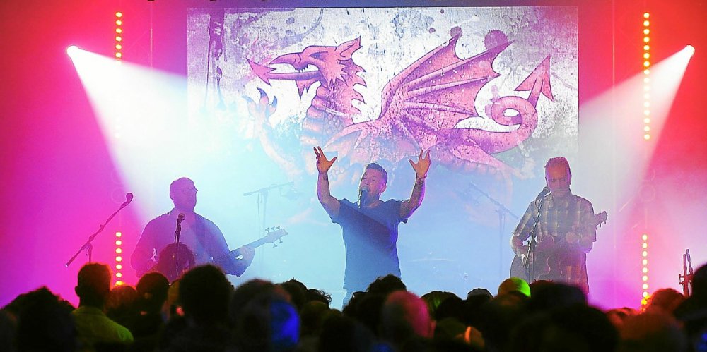 Artists representing Wales at the Festival Interceltique Lorient at the beginning of August announced - bit.ly/2Jw1m3x