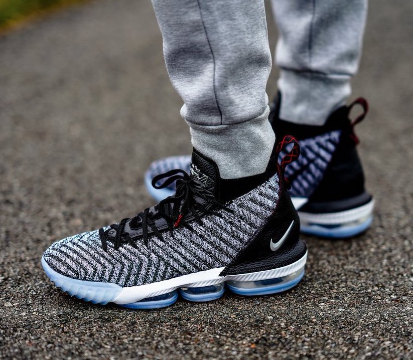 lebron 16 oreo on feet