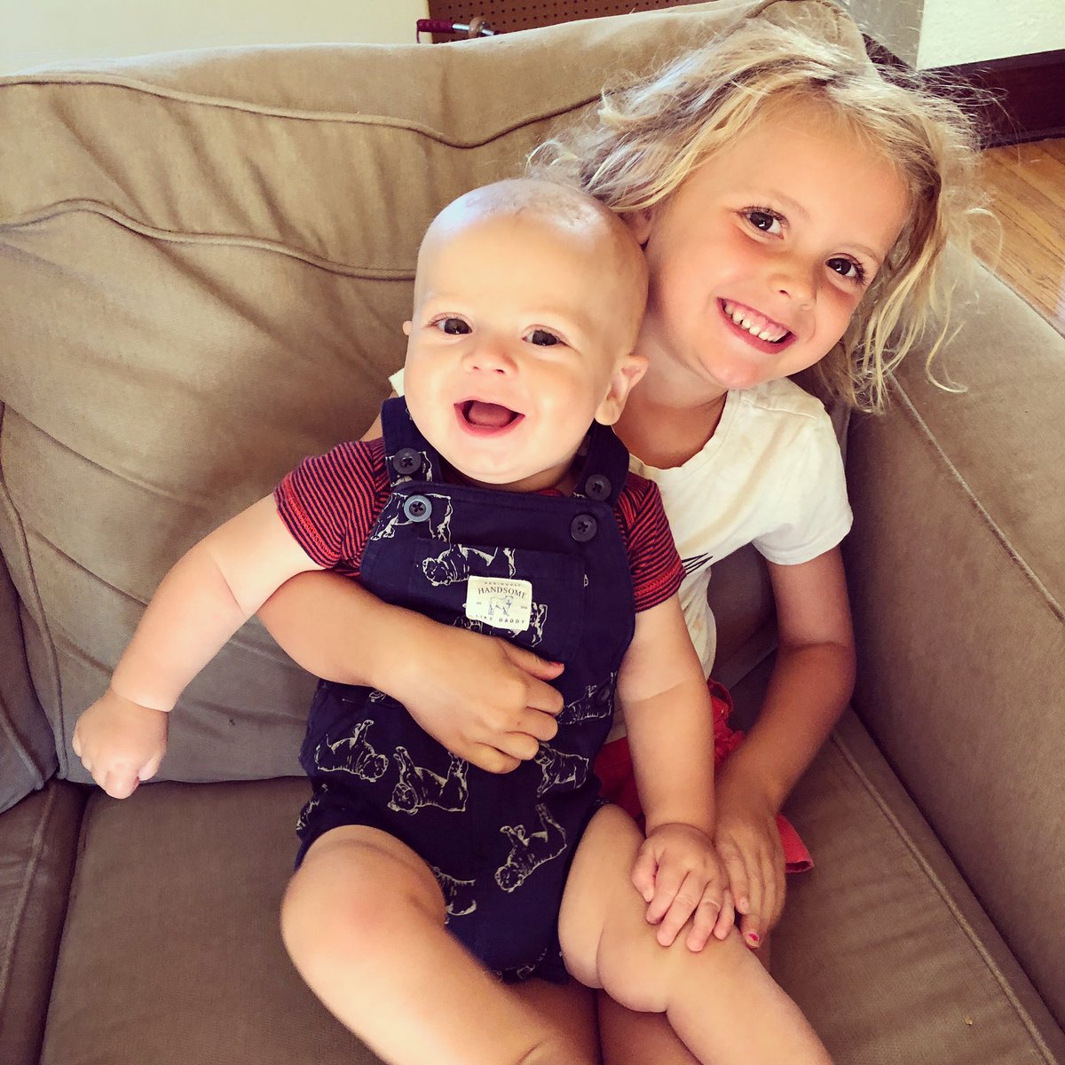 amandaruthe's tweet image. Big two days for Jamisen! Yesterday he turned 7 months and today is his first day of daycare. I don’t know who is more excited, Jamie or Gracie! #gettingbig #7months #dontcrymama