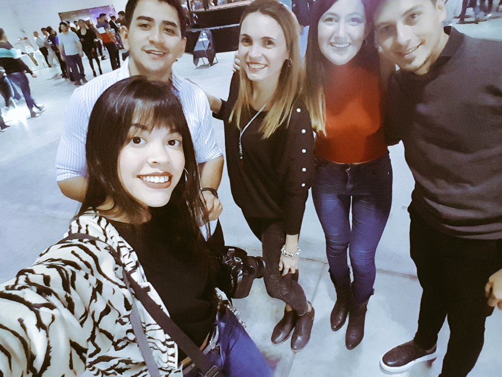 Jhoperini's tweet photo. 💈#ExpoBarber Internacional 2019
#JuventudChaco
@domingopeppo @martin_1110 https://t.co/sbmAYVdymw