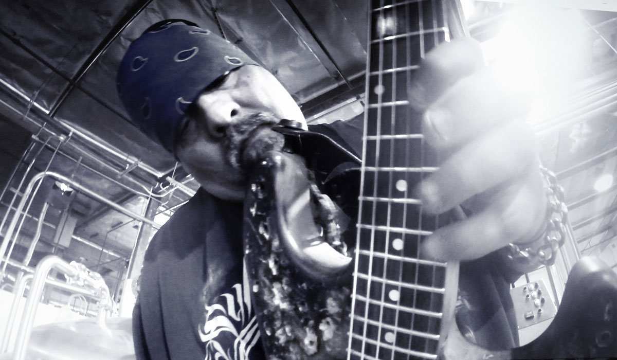 open.spotify.com/album/7Bf8yEil…

"4 Horns Up out of 4.” The Right To Rock – Genghis

youtu.be/c5uj3v8EPuc

Amazon – amzn.to/2vcpl1t

#TheTracyGGroup #HardRock #metalmusic #MusicNews #mvdentgroup #RockMusic #NP

#spotify #amazon #applemusic #pandora #deezer #metalmonday