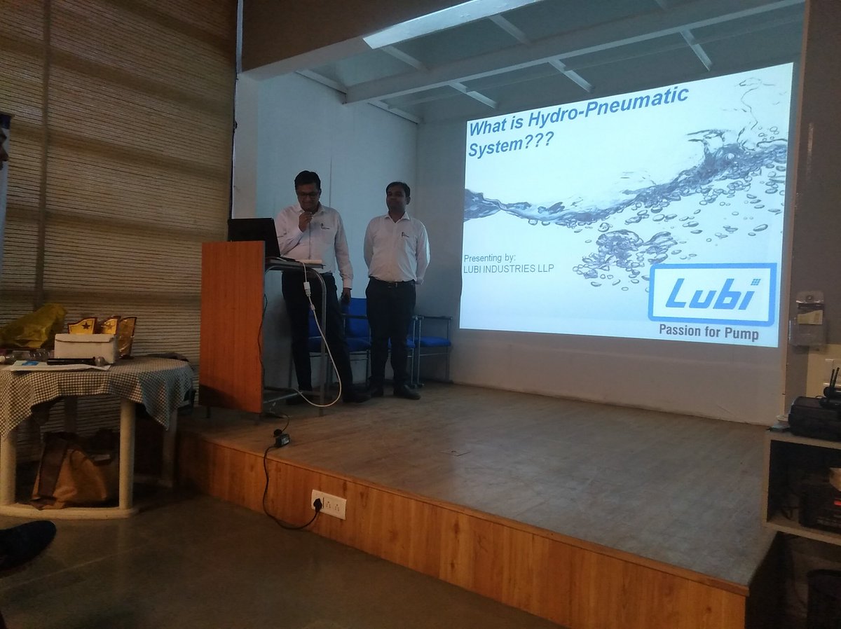 LUBIPUMPS1's tweet photo. Pictures from Indian Professional Plumbing League-2019 where we delivered a presentation regarding plumbing technicalities. We were happy to receive a memento from IPA & we enjoyed interacting with the students #IPPL2019 #IPA https://t.co/fxmYM7TX4A