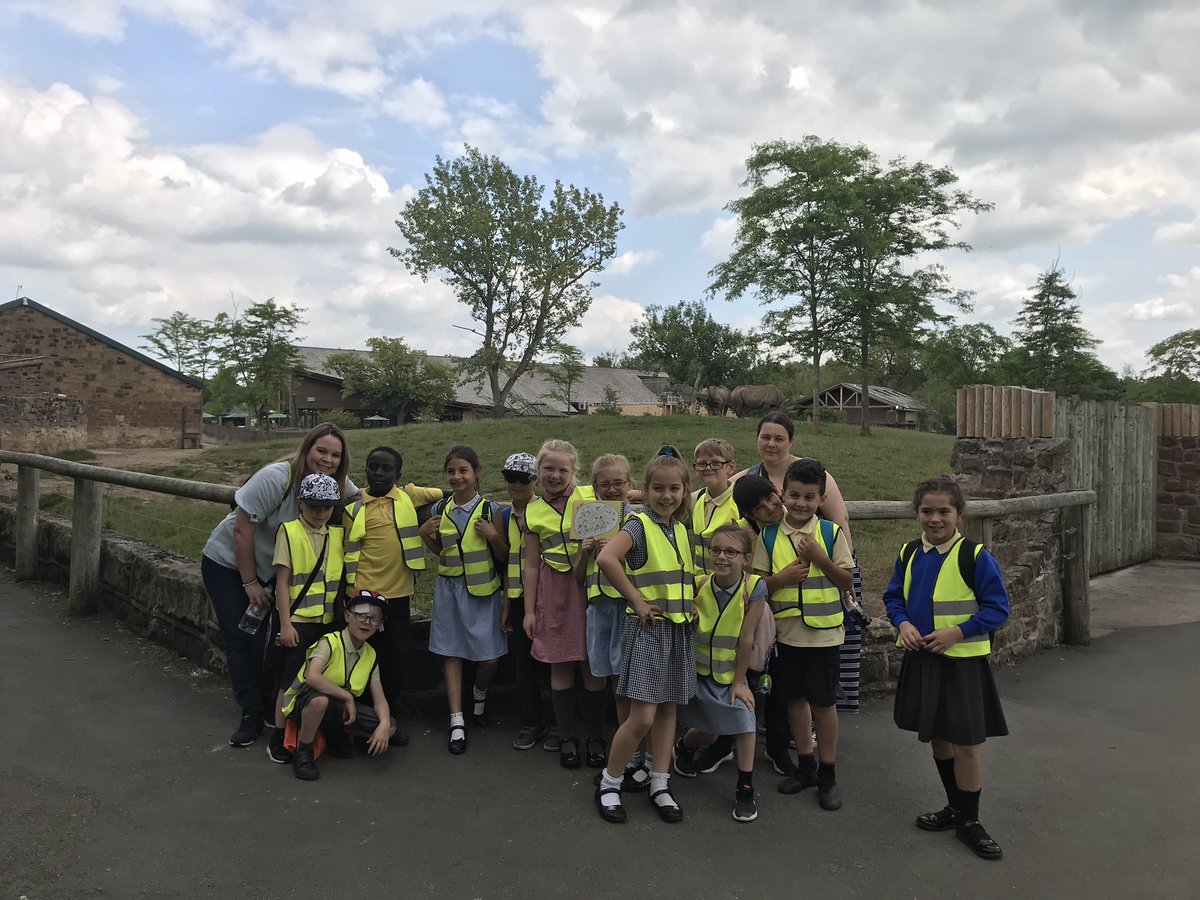 ButtonLane_'s tweet image. We have had the best day at Chester Zoo. #learnatCZ #3kb