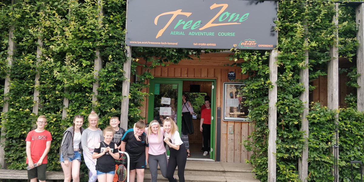 AlliDon80's tweet photo. Young carers all ready to tackle the tree zone challenge @lochlomondshore #fearless #youngcarers #summerfun

 @ycalanysortit1 @ysortit @LauraYsortit @Theresa_YSI_YC @GillianYsortit @LyndseyYsi @JayYSortit1 @RachelYsortit @CarlyYsortit https://t.co/cxLZMSVqBj