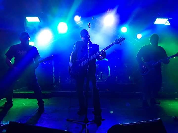 VoodooStomp's tweet photo. It's on!! See you this Friday at Two Five Dive Bar for a FREE show. That means more beer! π»πΊπΊπ» Join us, Innocent Exile, & XLD to make your TGIF a helluva night π€ #texasvoodoostomp #dusttodust #raisethedead #cdavail #newsongs #inthestudio #outerheavenstudio https://t.co/sZKiHcmnsb
