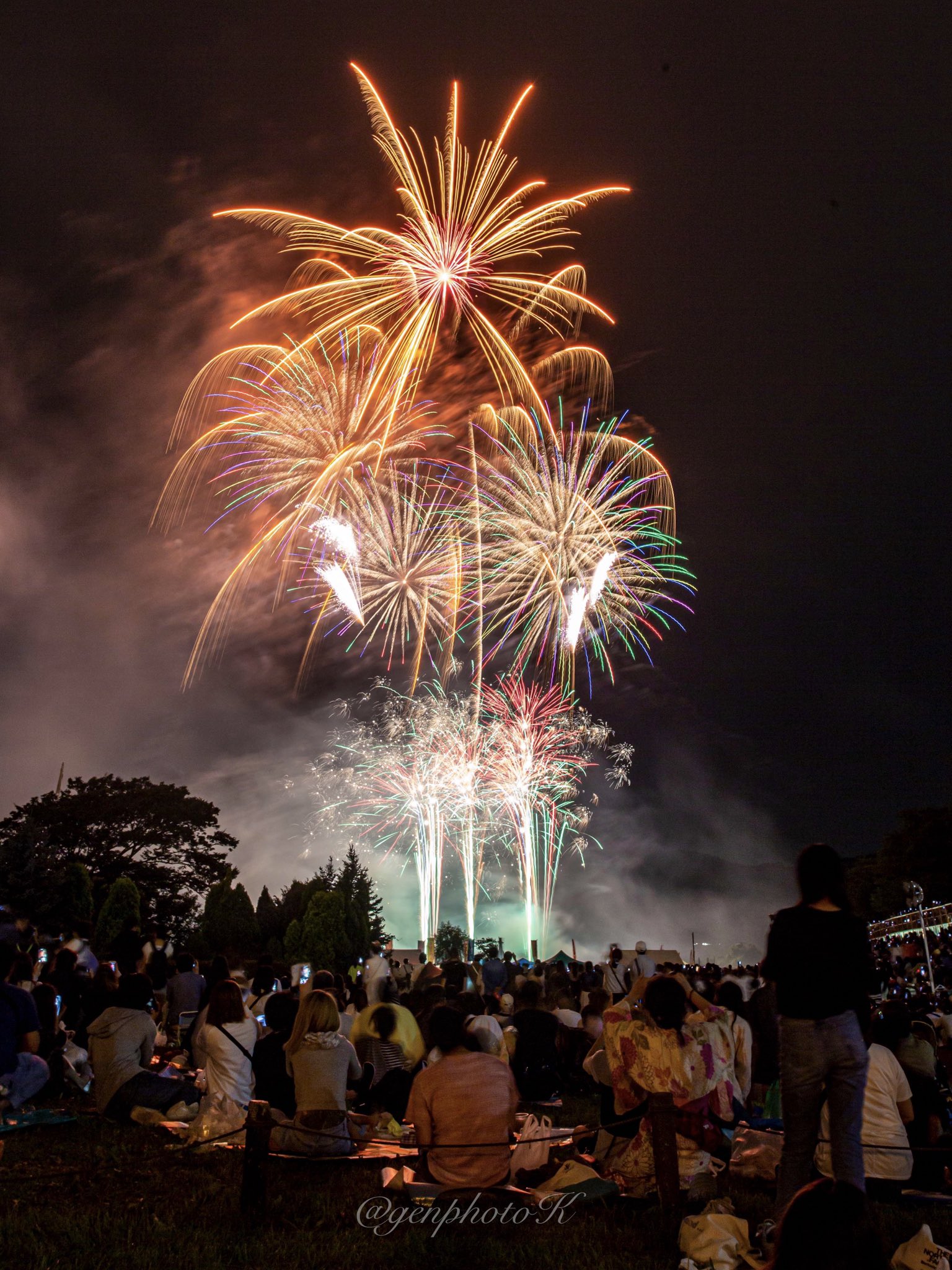 げん 花火大会2days 本日は 第48回相模原納涼花火大会 カブ君で頑張って行ってまいりました スーパーカブ 花火大会 第48回相模原納涼花火大会 相模原 花火 君と夏フェス カメラ好きな人と繋がりたい 夏の思い出 海の日に大学やるなし 浴衣
