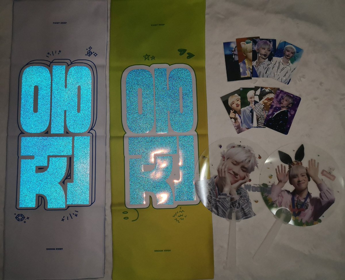 taekwooonie's tweet photo. OMGGGGGG THEY FINALLY ARRIVED 😭😭 THANK YOU SO MUCH @paintdrop_1015 💖💖 https://t.co/bXiCmUARXy