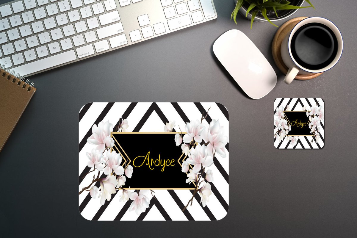 designs_signs's tweet photo. Personalized Apple Blossom Mousepad, Office Desk Set with Classic Black and White Pattern, Unique Gift for Coworkers, Friends, Bridesmaids https://t.co/7N0U7w3fn5 #VinylDecals #Etsy #SignsofTimeDesigns #BusinessGift https://t.co/xaAE2cDEaO