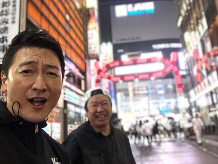 恵比寿新聞 恒例のナイトラン 恵比寿から原宿まで走りなぜか電車に乗って新宿へ 潤さまバッティングセンターに行きたかったらしい 思い出の町歌舞伎町