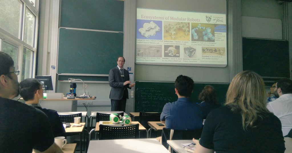 Axu__'s tweet image. Modular robots in space. Great workshop hosted by dr. Mark Post (@Spaceibot) at the University of York. Our own project is somewhere on the screen :) hyperpragma.com #robots #modularrobots