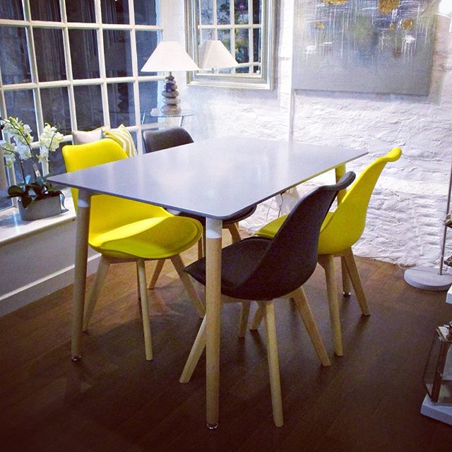 SkiptonHomeCo's tweet photo. New in store - this sleek Fabian #scandidiningtable and Helga #bucketchairs are perfect for stylish #summerdining. Table available with grey, black or white top and chairs in yellow, black, grey or white. Call in to view our display at #the_home_co #highcornmill #shopskipto… https://t.co/0lCivTHmxA