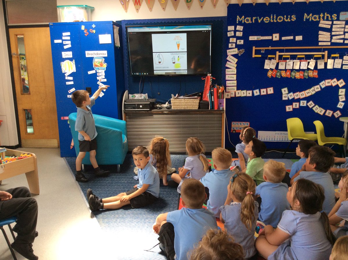 Plasyfelin's tweet photo. Our very own author telling the children all about his story! #plapc1c2 #plapllc #plapdcf https://t.co/Q4IPixgLf1