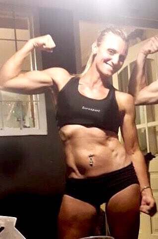 🌈 A arrancar la semana ! ☀️. #BuenaSemana #semana #arrancar #lauracaminiti #tana