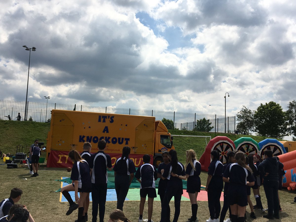 Oasis Academy Oldham tweet media