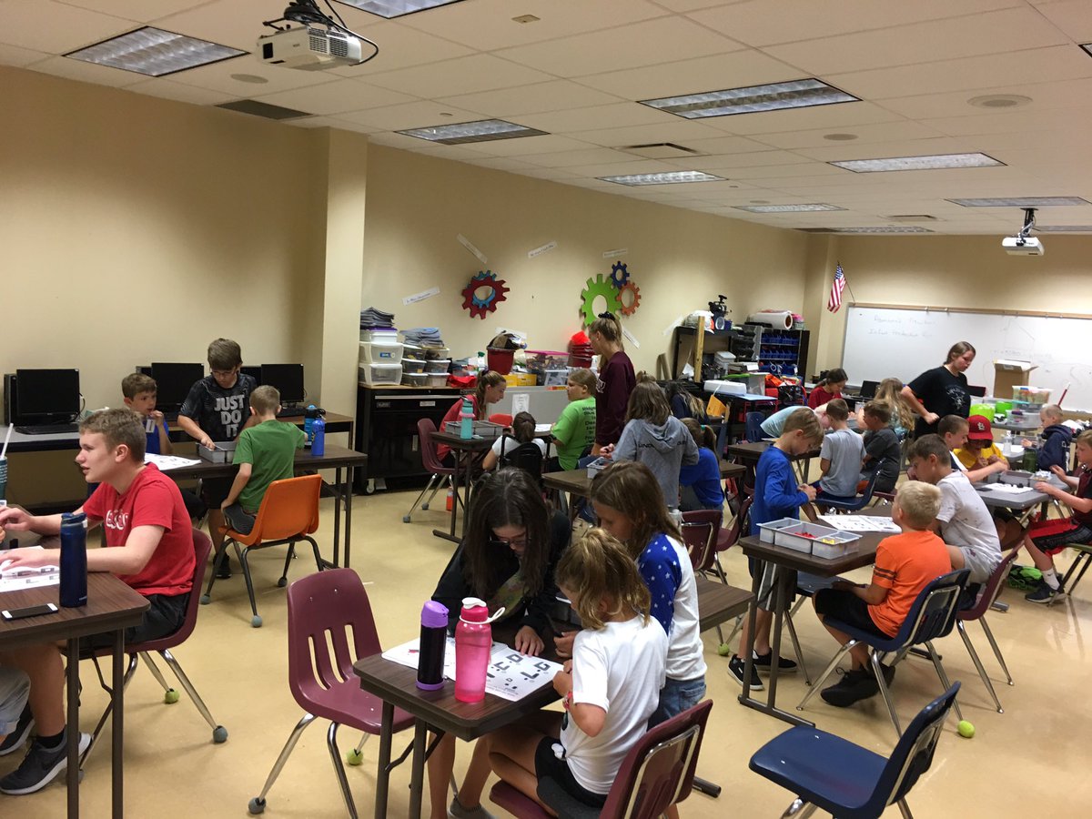LeRoySTEM's tweet photo. Excited to introduce #structuraldesign to 5th-8th graders #lesSTEM #ljshSTEM @PCSEdventures https://t.co/PvdOgTeXWR