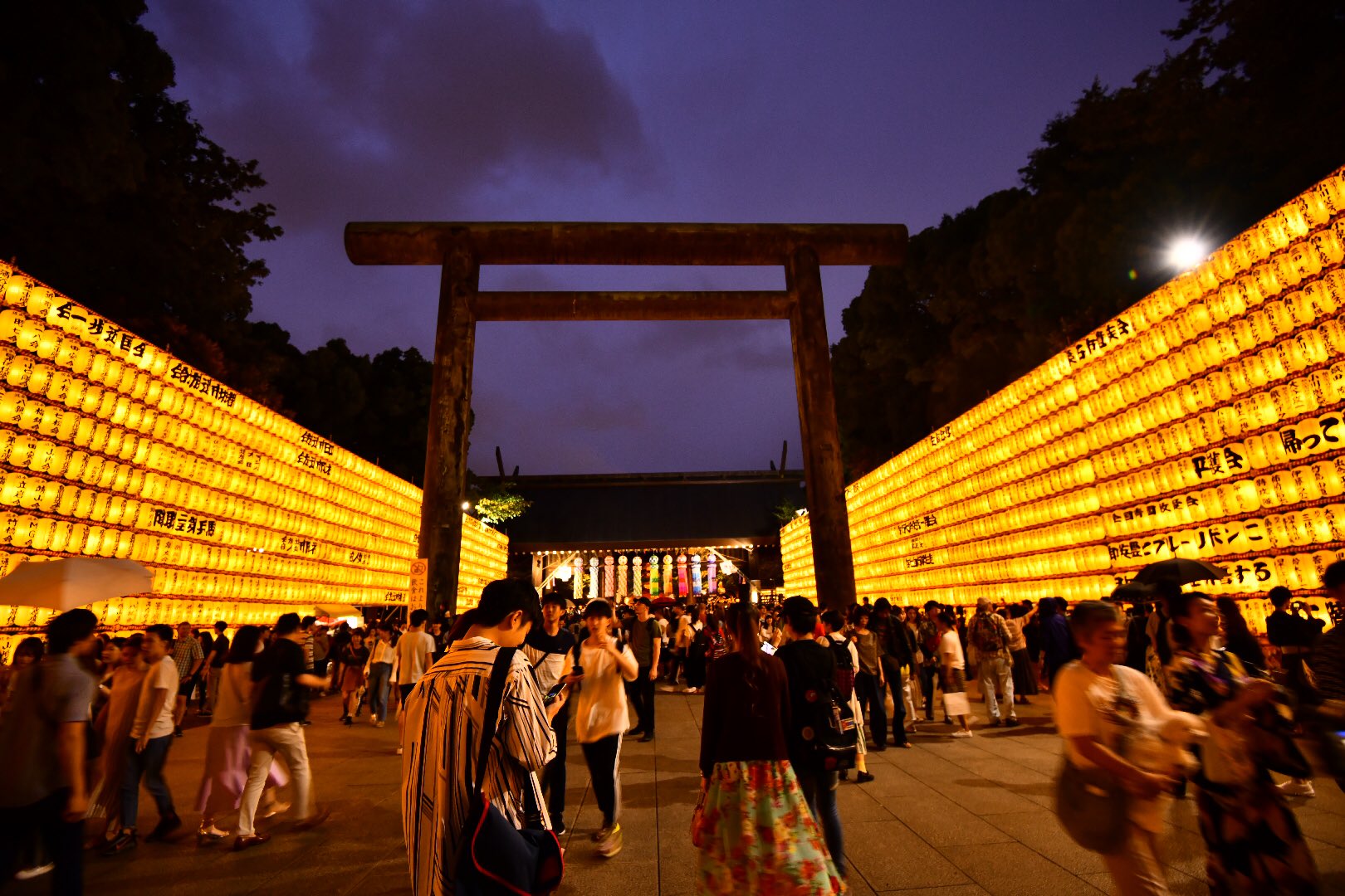 Tennshousann 19 07 15 靖国神社みたままつり 夜 ファインダー越しの私の世界 写真撮ってる人と繋がりたい 写真好きな人と繋がりたい カメラ好きな人と繋がりたい Photographer 風景 景色 夏祭り 夏まつり 靖国神社 みたままつり 靖國神社