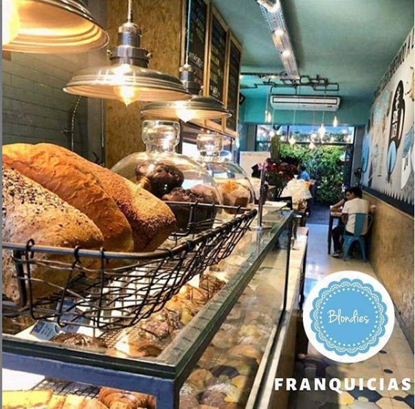FrancorpArg's tweet photo. Consultanos. Frasa@francorp.com.ar 
#franquicias #franquiciascafeteria 
#negociosprobados #negociosaprobados 
#café #pasteleriaartesanal #casosdeéxito 
#invertir #abritulocal #emprender 
#franquicias2019 #franquiciasargentinas 
#franquiciascafeteria #franquiciatakeaway https://t.co/mxv5XK9dIP
