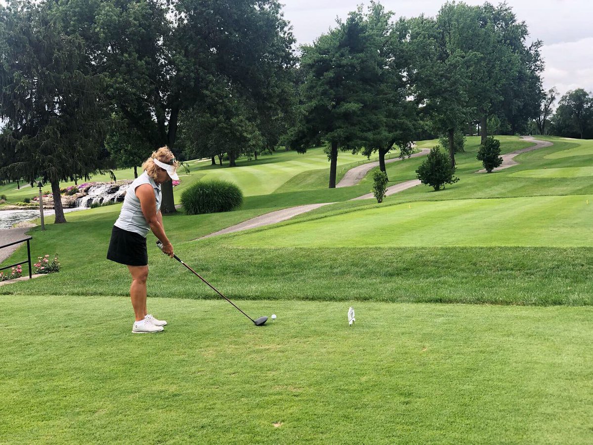 MissouriGolf's tweet photo. Round 1 of the 2019 Missouri Women’s Amateur/ Mid-Amateur is underway! This year’s tournament is at Bogey Hills CC in St. Charles. Players will complete in 54 holes of stroke play over the next three days! 🏌️‍♀️ #MOWomensAm https://t.co/8lD6uZKEaa