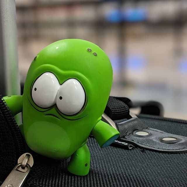 EAKM's tweet photo. On my way to San Diego for @sandiegocomicconinternational
First time being at this show if you see me say Hi! Some of my all time favorite creators will be there!
#deadzebra #sdcc #travel #writerslife #GoKutaGo #lilwashere https://t.co/mtr5Nb6ZQ8 https://t.co/KhnOUenjSM