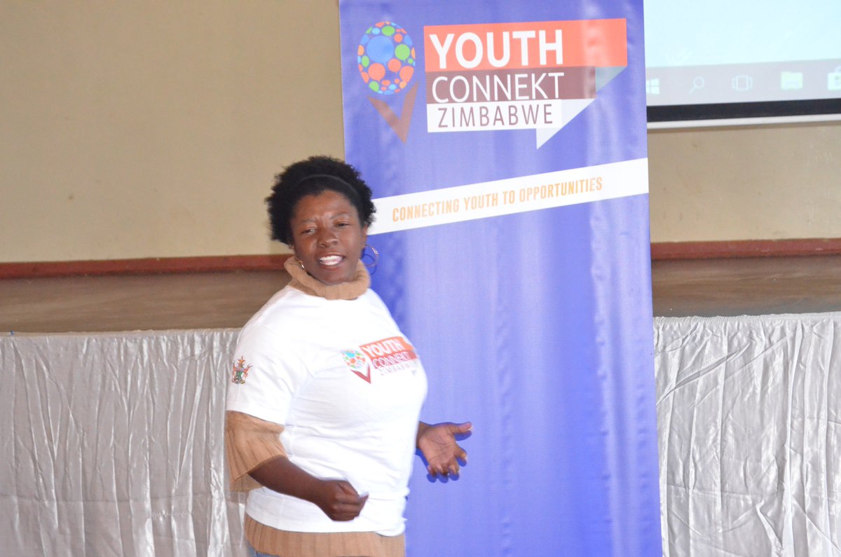 YouthConnektZim's tweet photo. #Top20Highlights Constance Chiwera of Good Food Org presenting her labeling company which makes food look good.
#YouthConnektAfrica #MasholandWest https://t.co/UYPXuxJ9bQ