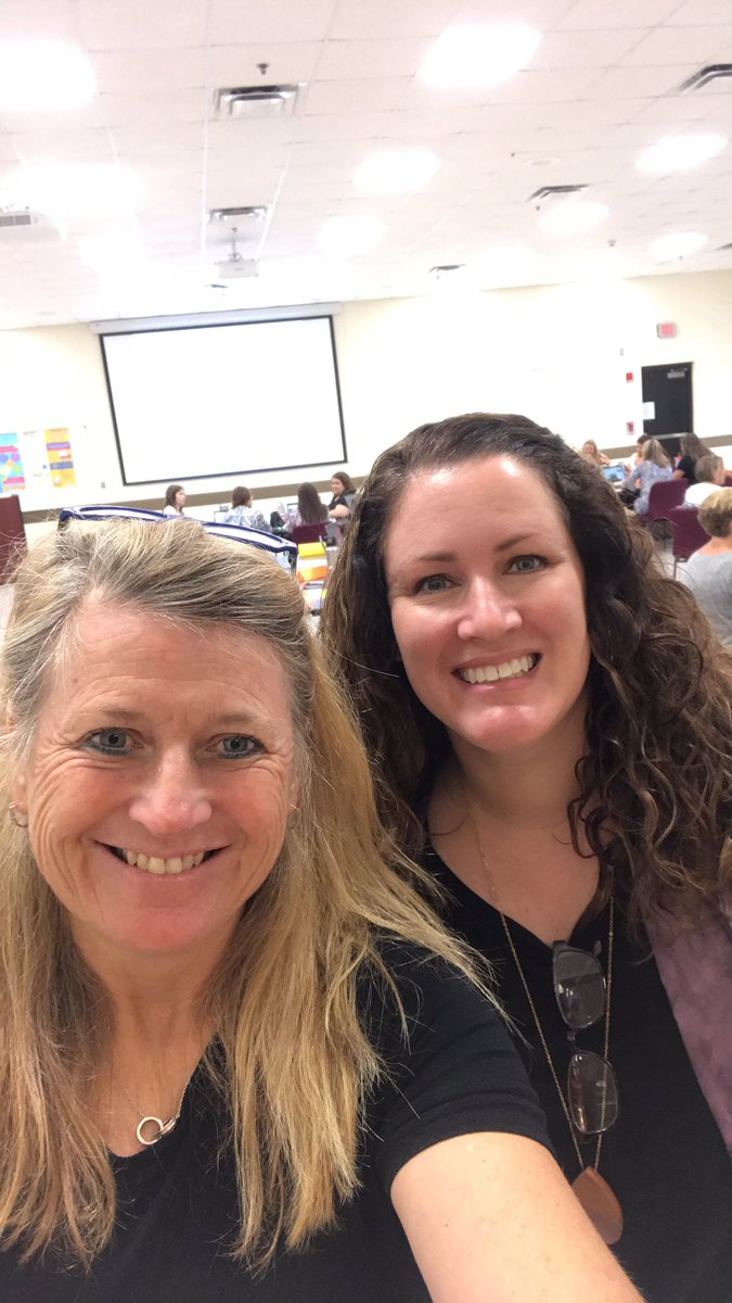 kschmitt1's tweet photo. We want Creekview High School to embrace #BoldSchools because we we want our students to be career and college ready! @CherokeeSchools @bluknow @masonvenola #ccsdfam #ccsdilsimpact #leadered #achievelt #pawsitivelyamazing #engagement #grizzlyfam @DianneSchumac13 @CVHSGrizzlies https://t.co/n9xf2cz3fi