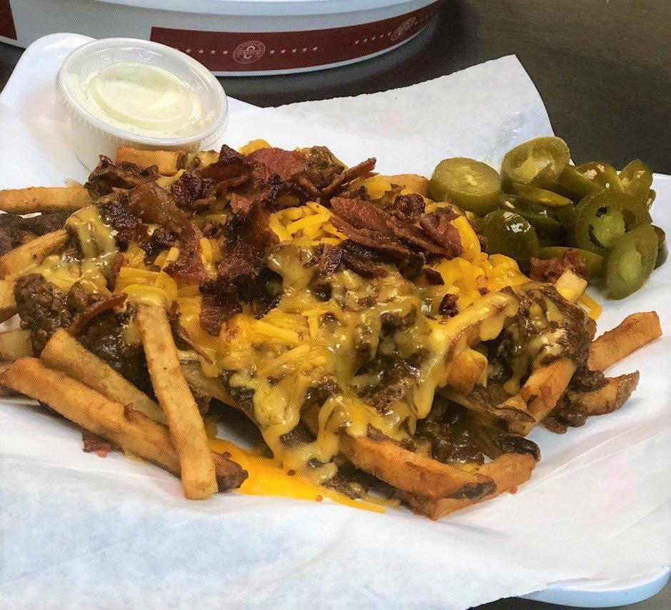 ChappsBurgers's tweet photo. Some Chapps sides are a meal in themselves: Works Fries with chili - fresh-cut fries with bacon, cheddar and chili served with jalapenos and ranch. Come get your fill at your local Chapps! https://t.co/9dmxUE4prB #Chapps #ChappsBurgers #WorksFries #FreshCutFries #ChiliCheeseFries https://t.co/PTfu0s0OeV