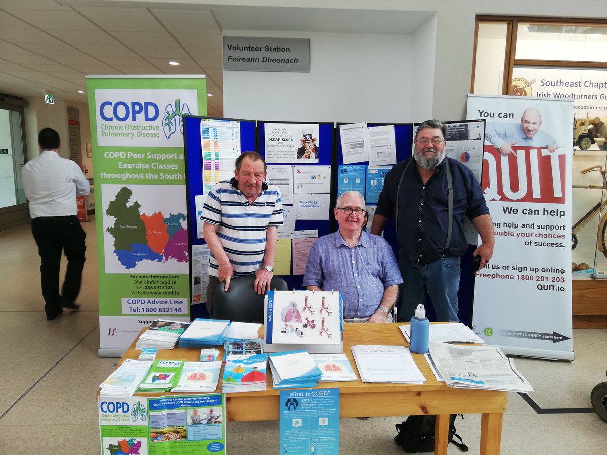 Members of the Kilkenny COPD Support group supporting COPD Collaborative Project Awareness week in St Luke's Hospital, Kilkenny today #COPD #integratedcare @RCPI_QI @lukes_ck @COPDSupportIre @slaintecare @HSE_CSP