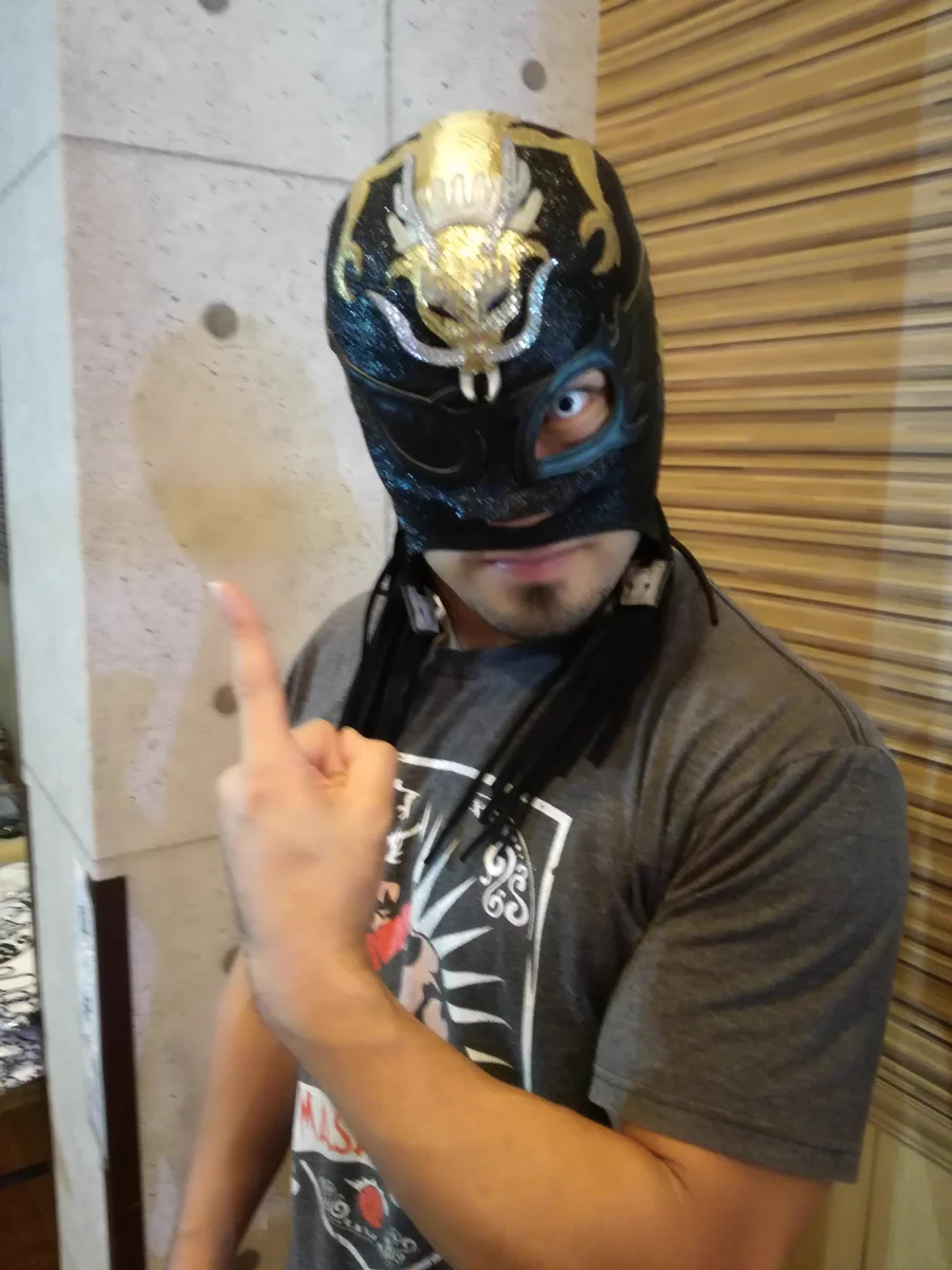 値下げ即決！フレッチャ 本人使用済み試合用 プロレスマスク サイン入り 公式】Rプランニング【京都】 on X: 