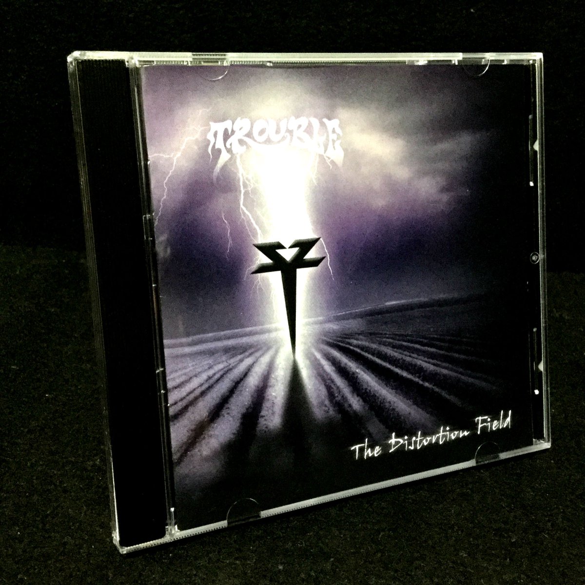 youcharist's tweet photo. 6th ANNIVERSARY!!!!!!!!!!!!!!!!!!!!!!!!!!!!!!!!!!!!!!!!!

"The Distortion Field"
[July 16th, 2013 MA / October 16th, 2013 JAPAN]

#TROUBLE
#TROUBLEband
#TheDistortionField
#BruceFranklin
#MichaelDrew
#RickWartell
#MarkoLira
#MichaelAukofer
#JeffOlson
#MarkoLira
#KyleThomas https://t.co/4yTjI1rI4X