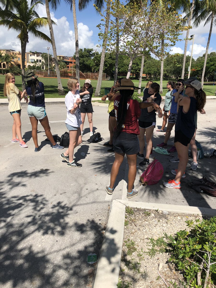 ervin_mack's tweet photo. Getting limbered up and prepared to hit the streets/parks to bring the gospel. Big thank you to @TommyParke and @CrossbridgeBR for the awesome shirts. #LivingSent #803Miami2019 @803highschool @ShandonBaptist https://t.co/F1wHgYhPhg