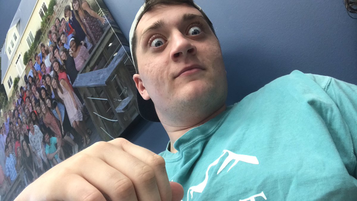 MitchellRoadYM's tweet photo. Lip Sync Battle battle is soon. If we have 20 groups sign up Matt Brown will get frosted tips. Spread the word. https://t.co/HmsHhLo1uX