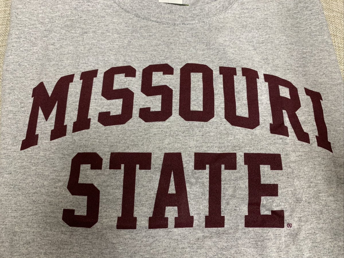MOStateSBP's tweet photo. Welcome to @MissouriState SOAR session 10! Retweet this tweet, follow me and follow @MOStateSGA both on twitter and instagram for a chance to win a FREE shirt!! https://t.co/1igrXimpu9