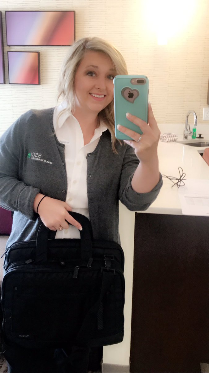 Shannon65778433's tweet image. Day 1 off to Corporate! #CompassMITLife