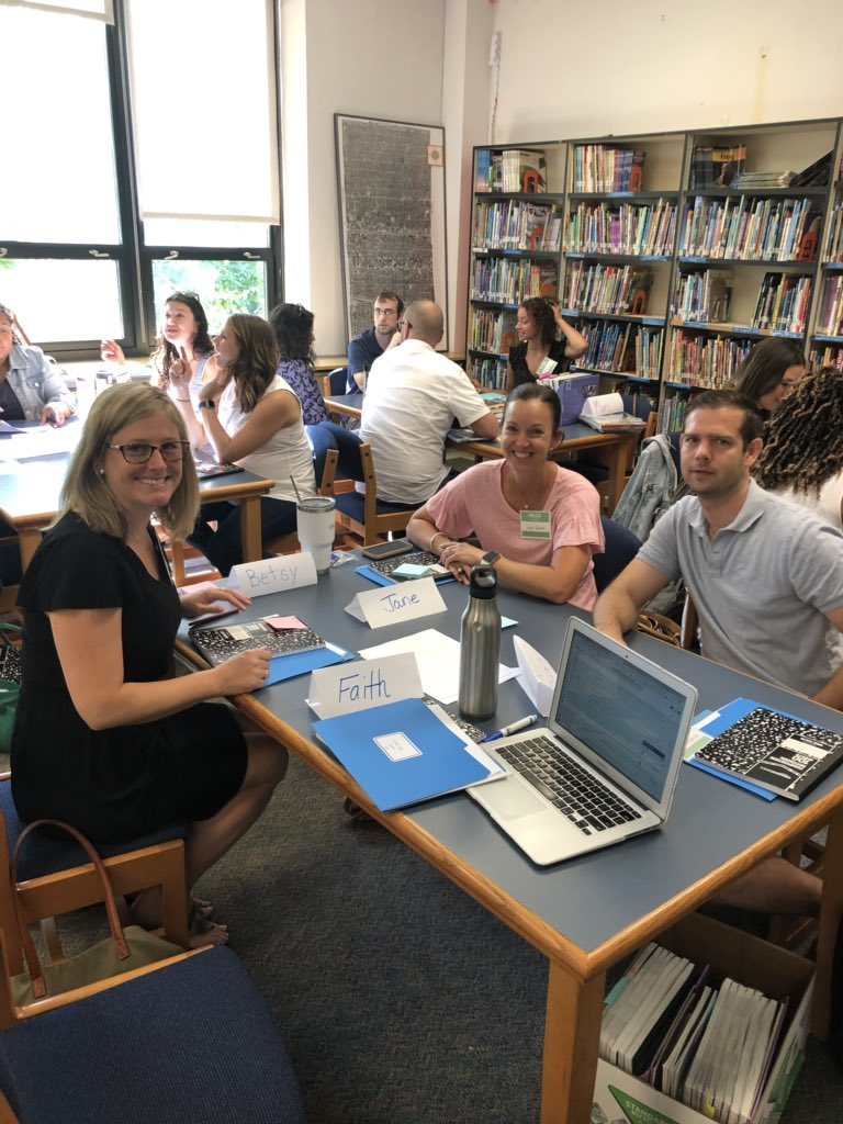 FaithCole42's tweet image. Oak Park 97 Homegrown Institute! #welearntogether #wegrowtogether #oakpark97