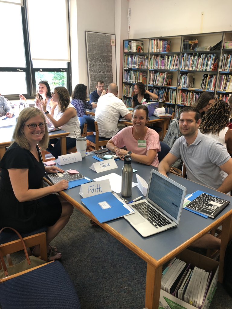 FaithCole42's tweet image. Oak Park 97 Homegrown Institute! #welearntogether #wegrowtogether #oakpark97