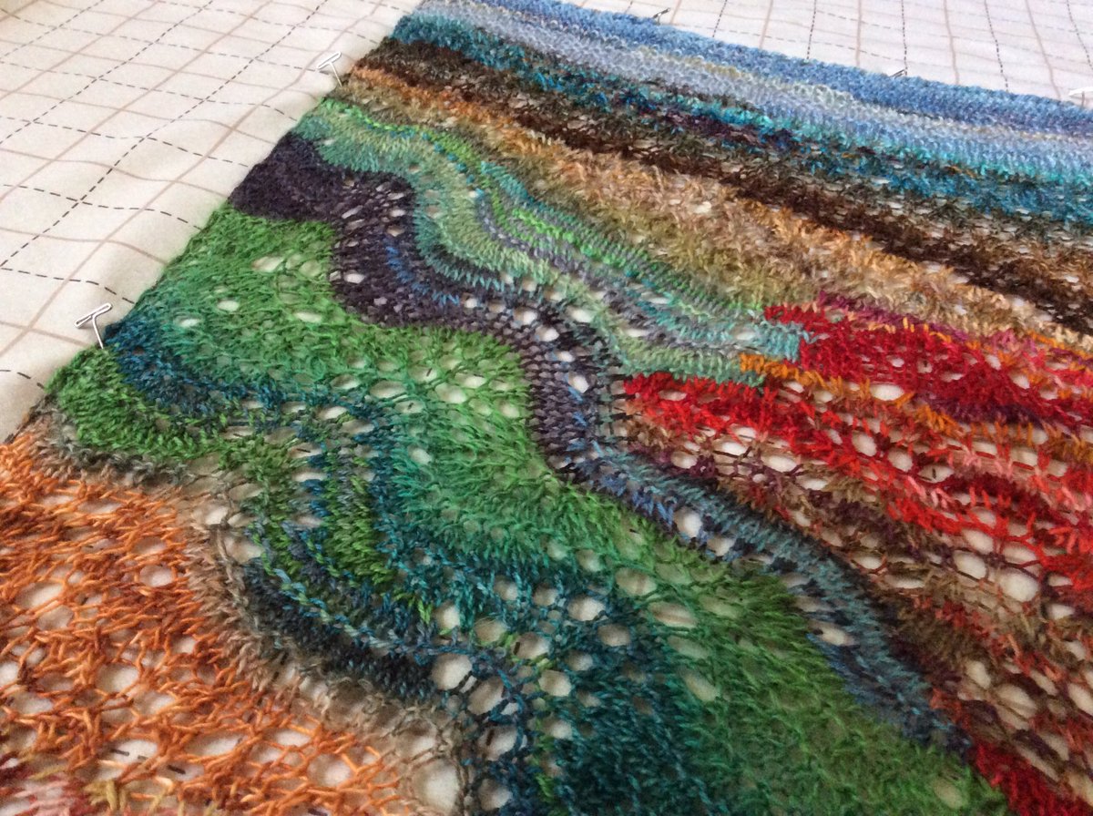 ilga_leja's tweet image. Blocking. #ilgadesigning #ilgaleja #blockingknitting #knittedpainting #laceknitting #shortrowknitting #knitart #workinprogress #colorworkknitting