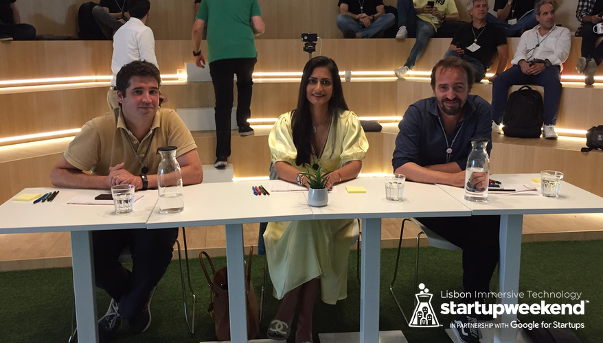 romana_ibrahim's tweet photo. Este fim de semana, a nossa CEO Romana Ibrahim juntamente com o Pedro Rebordão, Diretor de Marketing e Inovação do Lispolis e o Sandro do Founder foi júri no Startup Weekend Lisbon Immersive Technology
#SWLIT #immersive #tech #GiveFirst #GiveBack #StartupWeekend #TechStars https://t.co/oa0HeYrH91