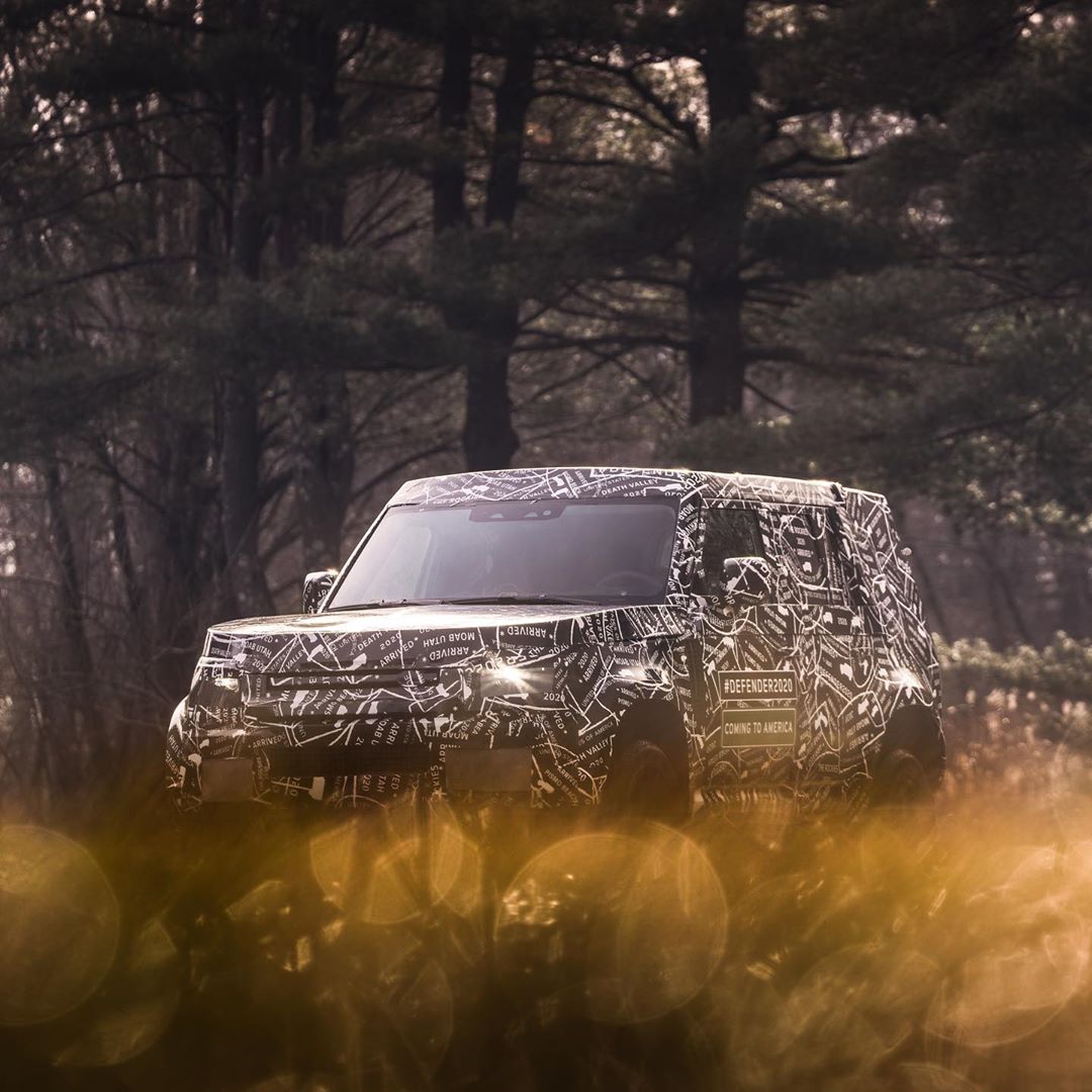 landroverav's tweet photo. RT @FieldsAuto: The #LandRover #Defender legend readies for its triumphant return by taking a road trip to the most extreme locations in the country. Follow @ #Defender2020. (photo: @landroverusa) #LRDefender #NewLandRover https://t.co/TJ46lzRLo0