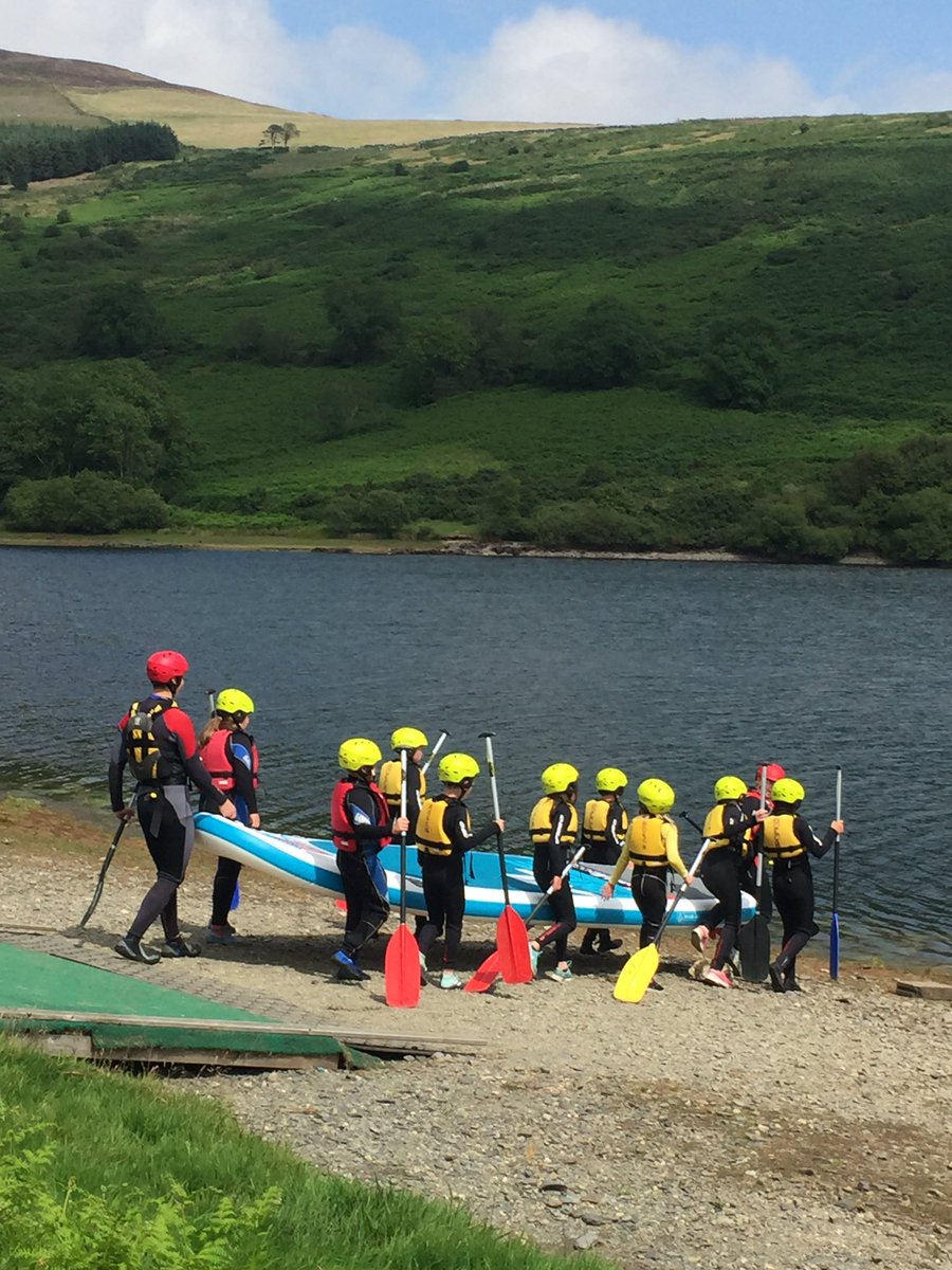 AndreasBrideSch's tweet photo. Year 5 having a great time at Ardwhallen. What a lovely day! https://t.co/tb02eG5pnV