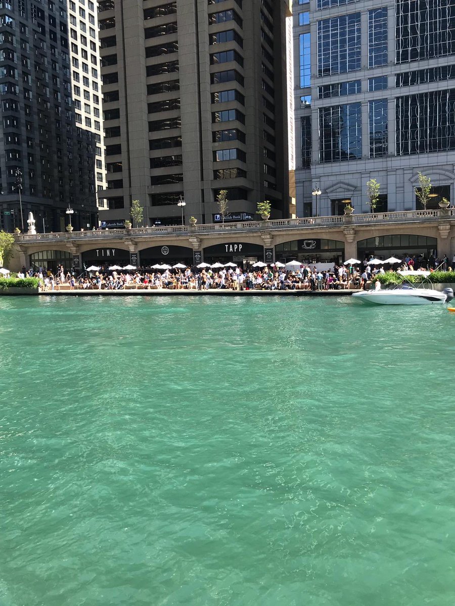 ir_global's tweet photo. What a great way to end #IRCHICAGO19 than to sail down the #Chicago 🇺🇸

It’s been a great conference and we have loved meeting with all of the members that was in attendance. #IREVENTS #Networking #Conference https://t.co/wPt5KHyI6f