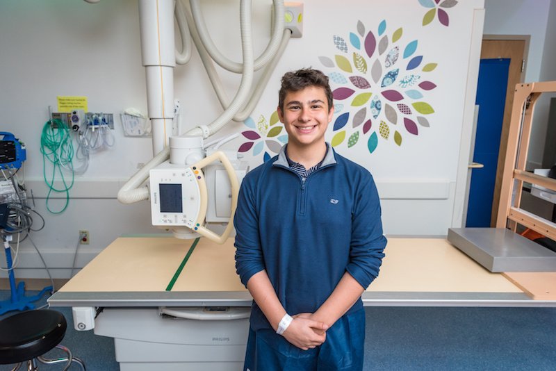lopezgovlaw's tweet photo. #ChildhoodCancer RT @BostonChildrens: Limb-salvage surgery is the best option for Andrew after #osteocarcoma: https://t.co/R2g7PQCxgM #childhoodcancer https://t.co/3SLI4kQGuD