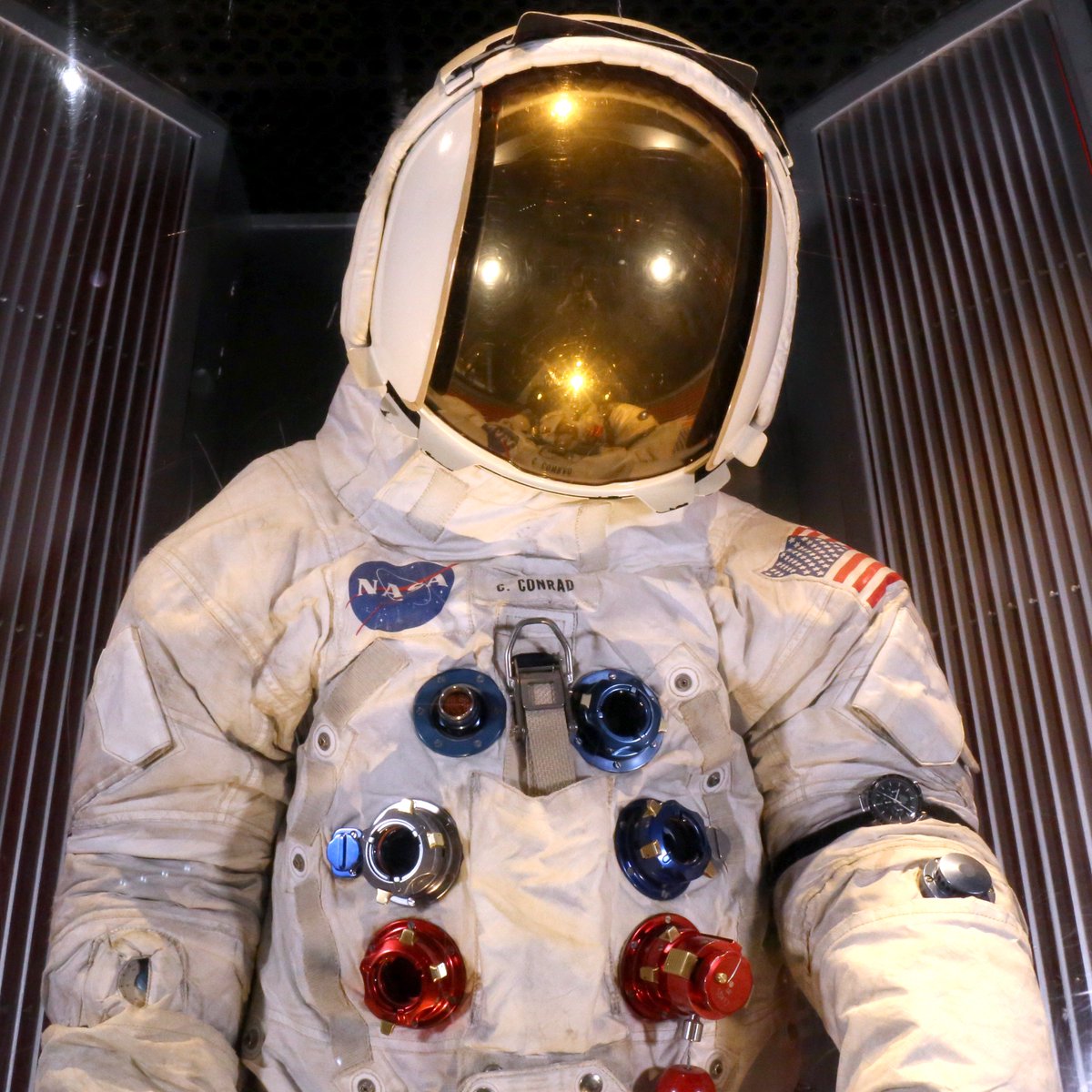SpaceCenterHou's tweet photo. Explore historic artifacts and celebrate all things #Apollo at the 50th anniversary of the Moon landing this Saturday! https://t.co/yIvrMCu17u #ApolloHou https://t.co/3GN3iUww5h