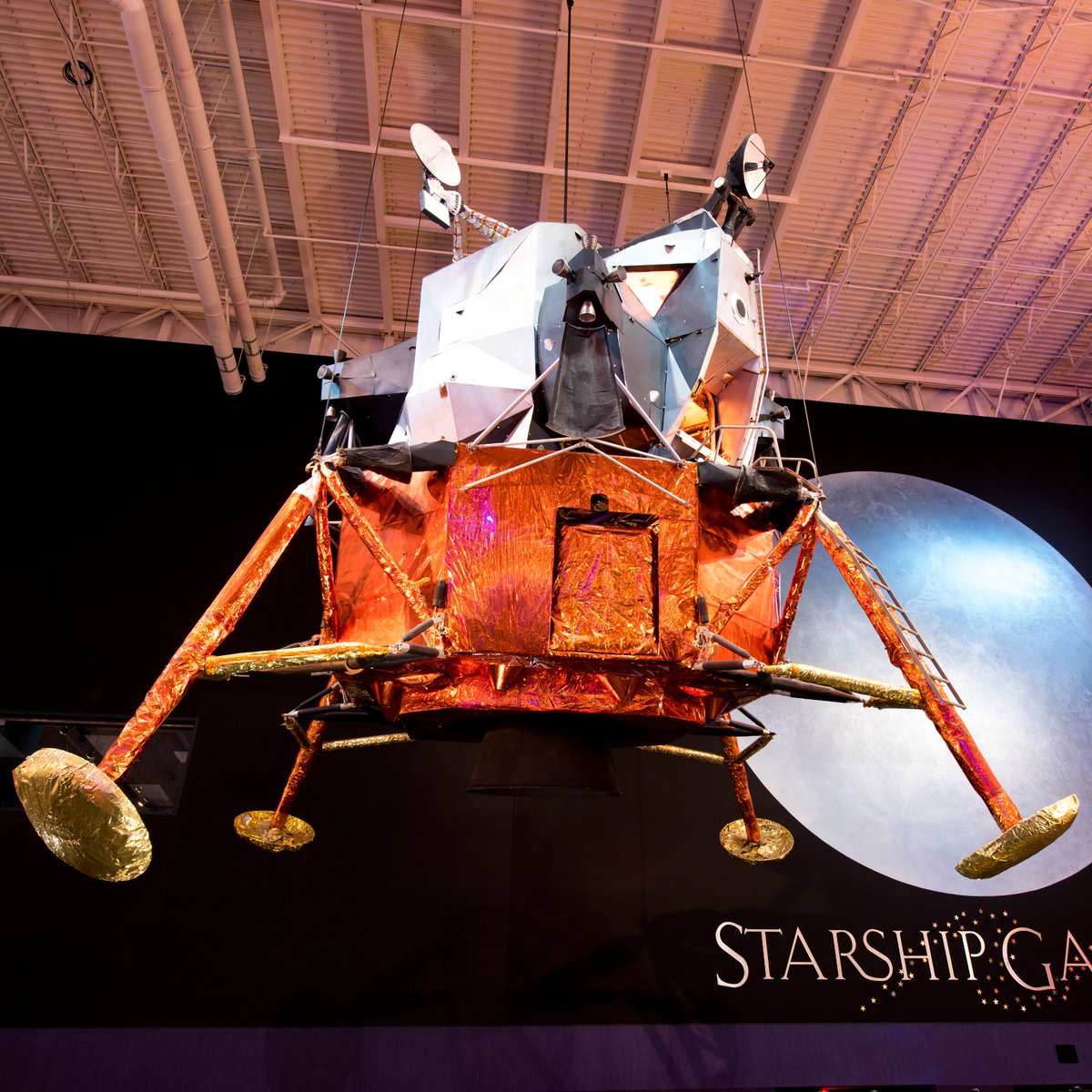 SpaceCenterHou's tweet photo. Explore historic artifacts and celebrate all things #Apollo at the 50th anniversary of the Moon landing this Saturday! https://t.co/yIvrMCu17u #ApolloHou https://t.co/3GN3iUww5h